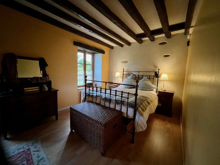 Image No.8-3 Bed House for sale