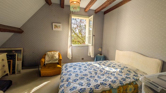 Image No.10-6 Bed House for sale