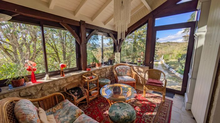 Image No.6-6 Bed House for sale