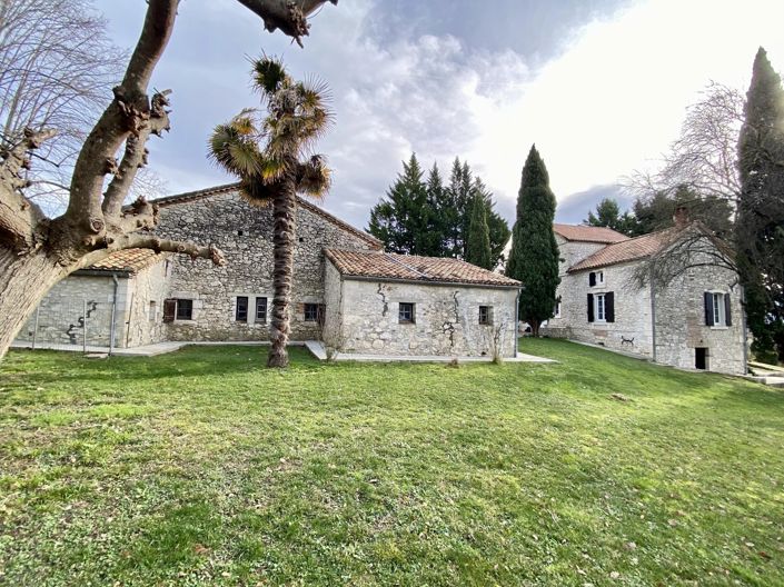 Image No.11-5 Bed House for sale