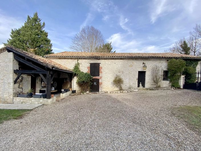 Image No.12-5 Bed House for sale