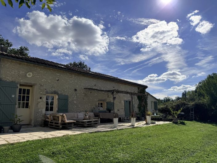 Image No.12-3 Bed House for sale