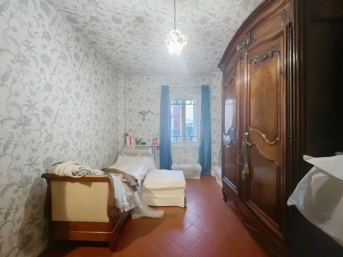 Image No.11-4 Bed House for sale