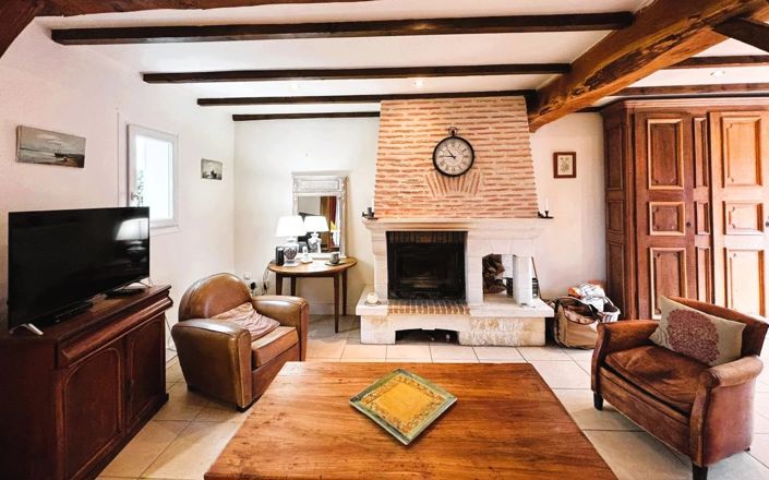 Image No.3-5 Bed House for sale