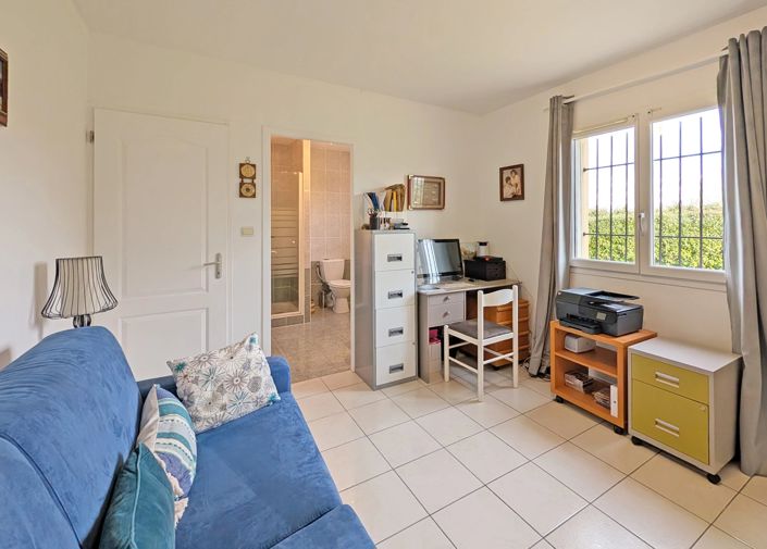 Image No.14-3 Bed House for sale