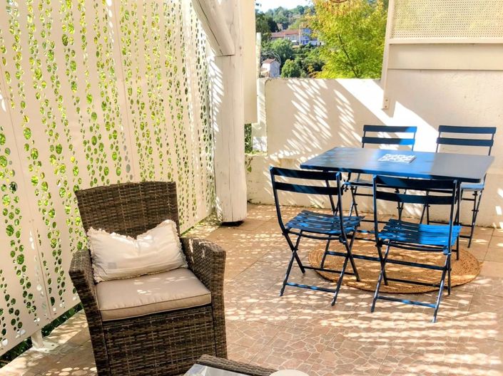 Image No.14-2 Bed House for sale