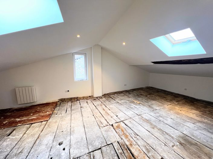 Image No.7-2 Bed House for sale