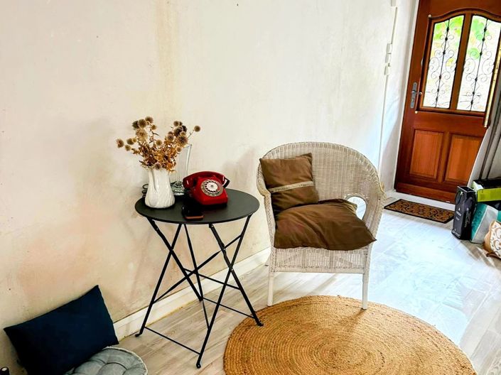 Image No.9-2 Bed House for sale