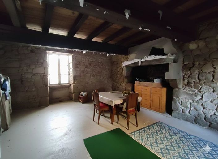 Image No.10-4 Bed House for sale