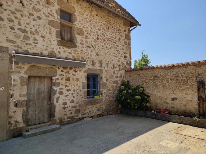 Image No.15-4 Bed House for sale