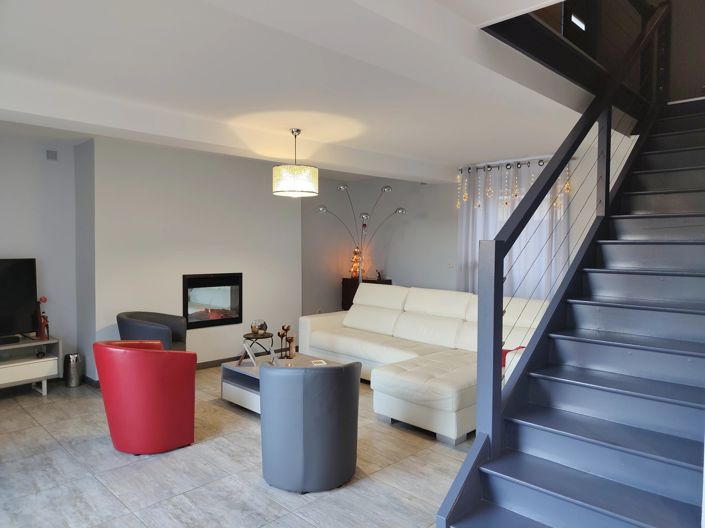 Image No.3-2 Bed House for sale