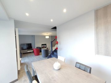 ac360ada9fd5d4f1015c7d4cf59593dee0a4c0749f326