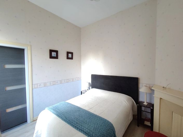 Image No.7-2 Bed House for sale