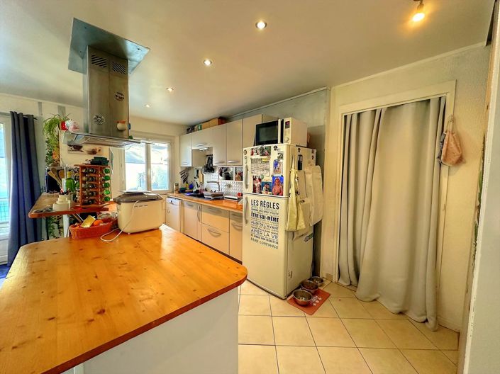 Image No.3-4 Bed House for sale