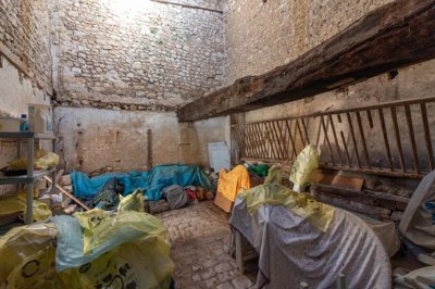 010d96bb4b31e15db068f64418175032b1e8c88cda409