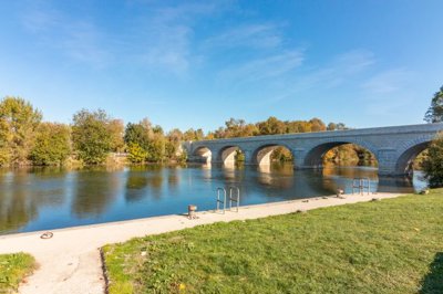 6d6e883e5ec8d8dd5ab32fef146171f0f1c19ede8e409