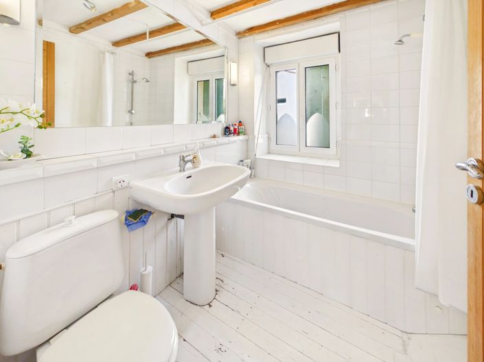 Image No.14-2 Bed House for sale