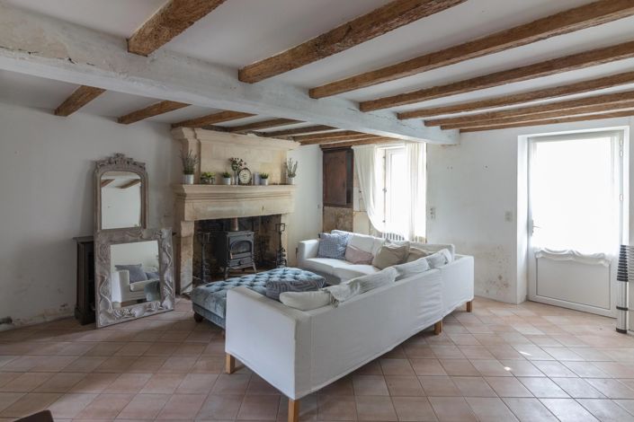 Image No.4-2 Bed House for sale