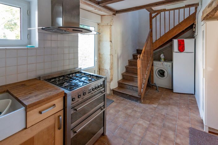 Image No.6-2 Bed House for sale