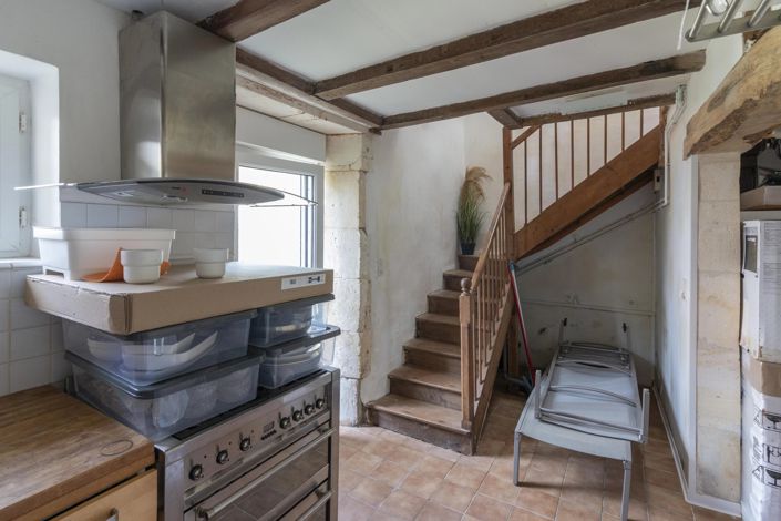 Image No.9-2 Bed House for sale