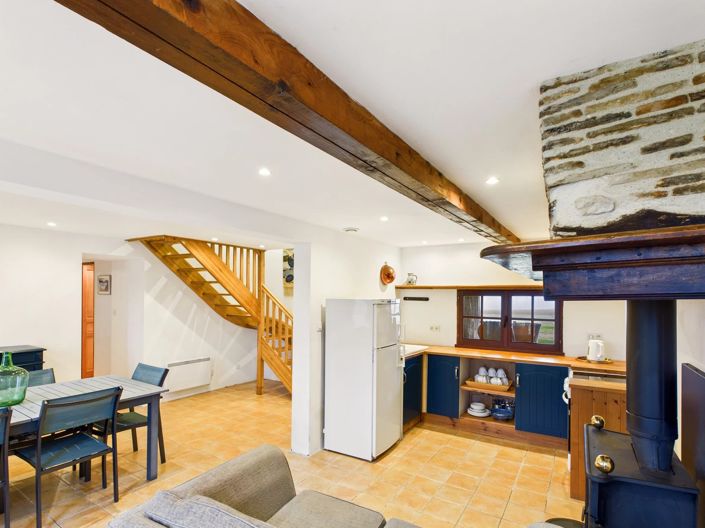 Image No.14-3 Bed House for sale