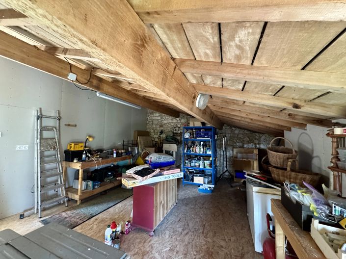 Image No.15-3 Bed House for sale