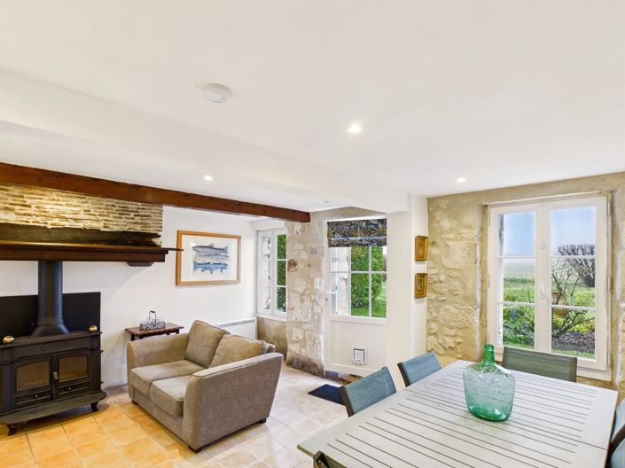 Image No.15-3 Bed House for sale