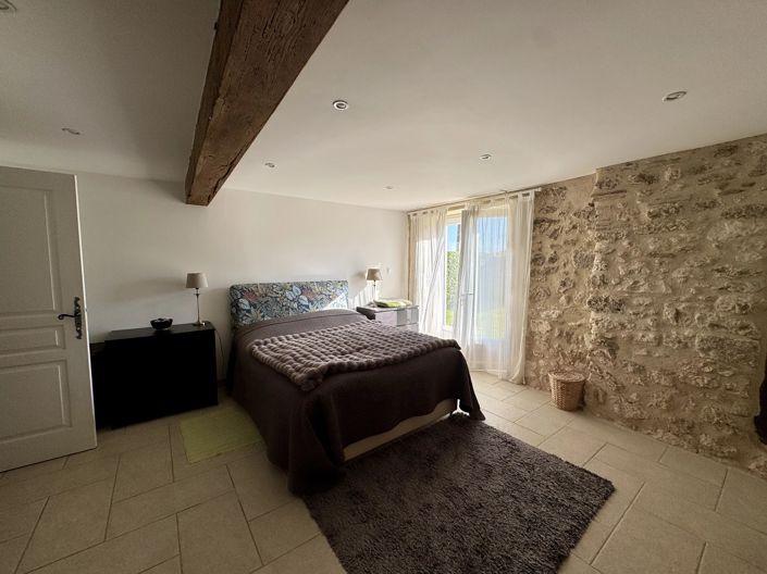 Image No.9-3 Bed House for sale