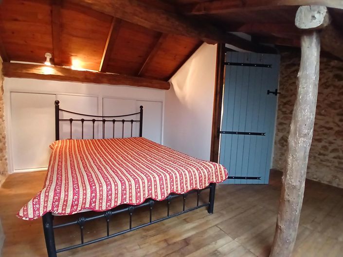 Image No.11-3 Bed House for sale