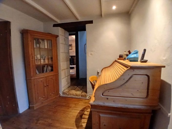 Image No.12-3 Bed House for sale