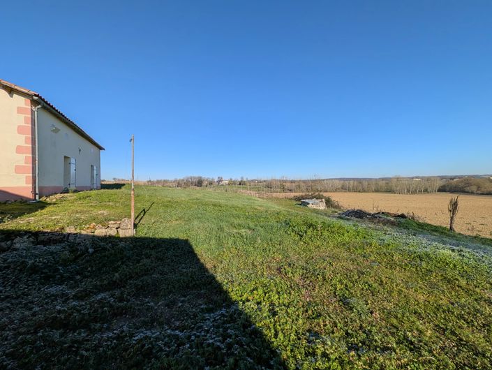 Image No.14-2 Bed House for sale