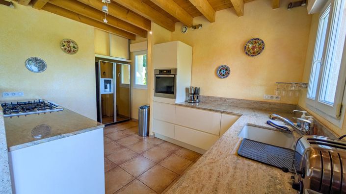 Image No.4-4 Bed House for sale