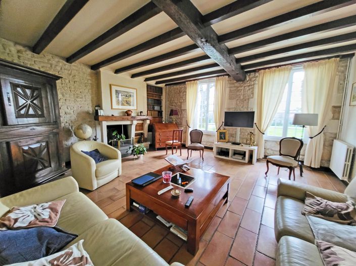 Image No.5-4 Bed House for sale