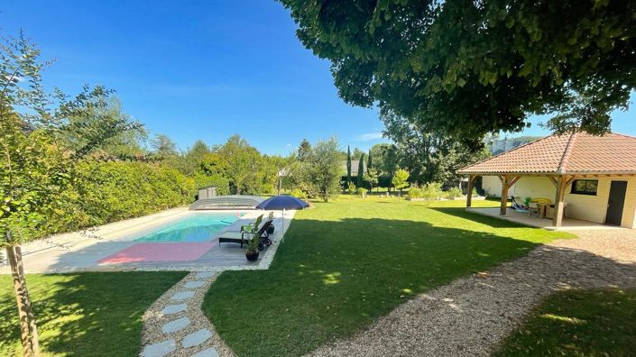 Image No.2-5 Bed House for sale