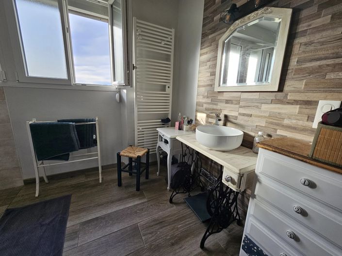 Image No.11-3 Bed Village House for sale