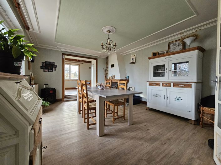 Image No.2-3 Bed Village House for sale