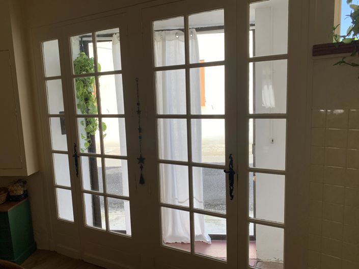 Image No.12-2 Bed House for sale