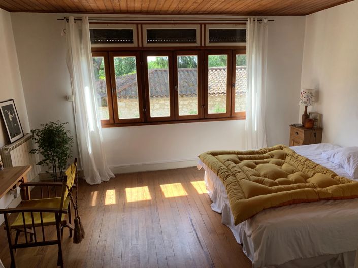 Image No.5-2 Bed House for sale