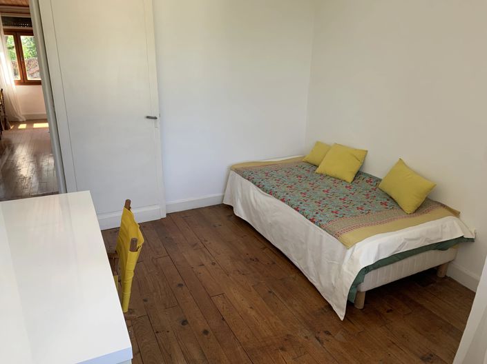 Image No.9-2 Bed House for sale