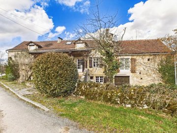 1 - Villeneuve, House