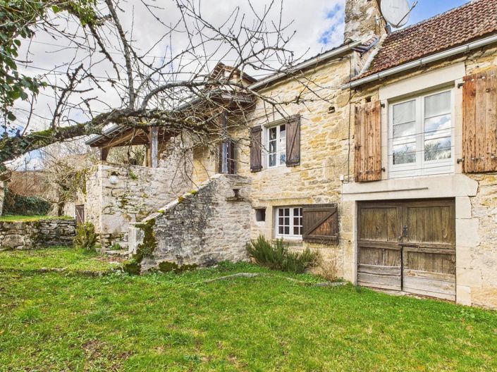 Image No.13-2 Bed House for sale