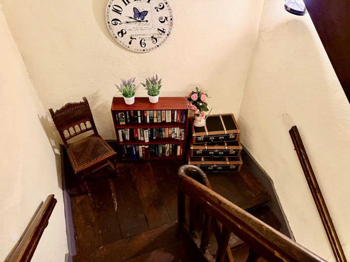 Image No.7-4 Bed House for sale