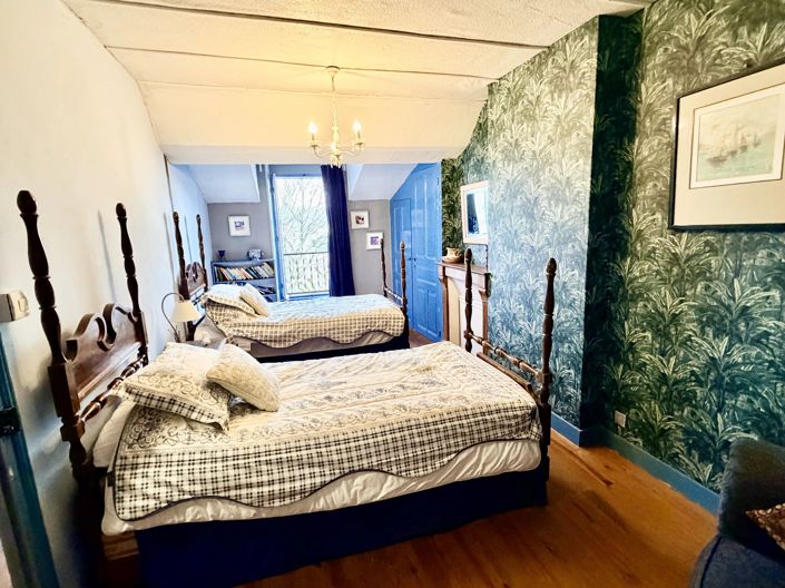 Image No.8-4 Bed House for sale