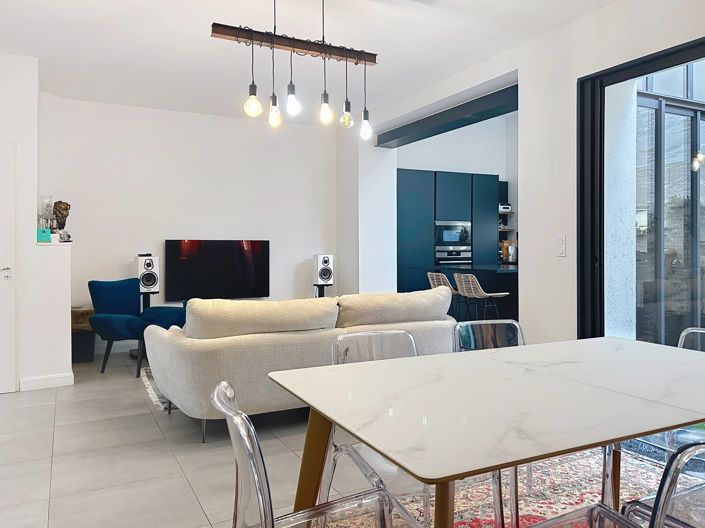 Image No.2-3 Bed House for sale