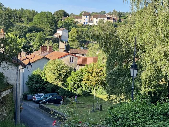 Image No.2-2 Bed House for sale