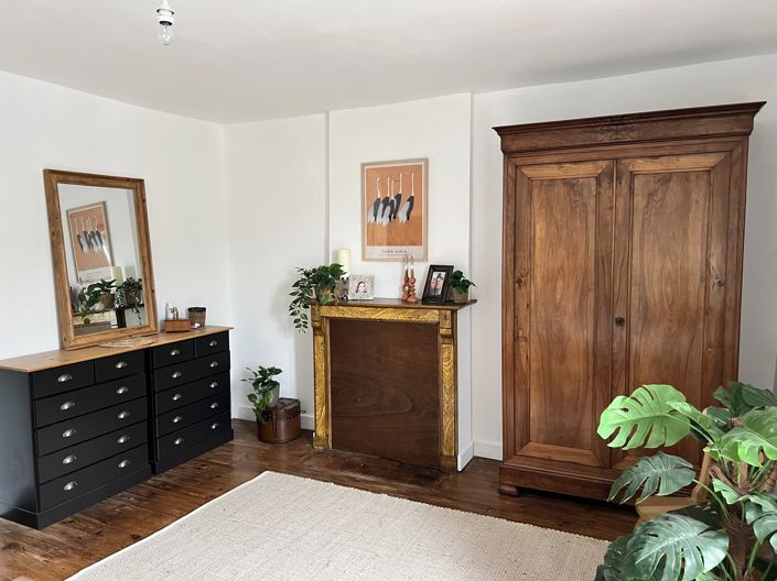 Image No.7-2 Bed House for sale