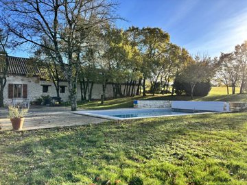 e6f0e726eea9969f6683ba1be313f3dfe28e18c4fd192