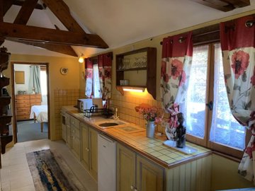 386d145a1b03246e3359492a1f0f3b532550d5b5a7403