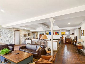 d381216f16948770a0fddb2023d9fa5d21a8ec725f200