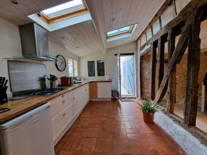 Image No.4-2 Bed Village House for sale